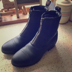 ARIAT PADDOCK BOOTS NWOT
